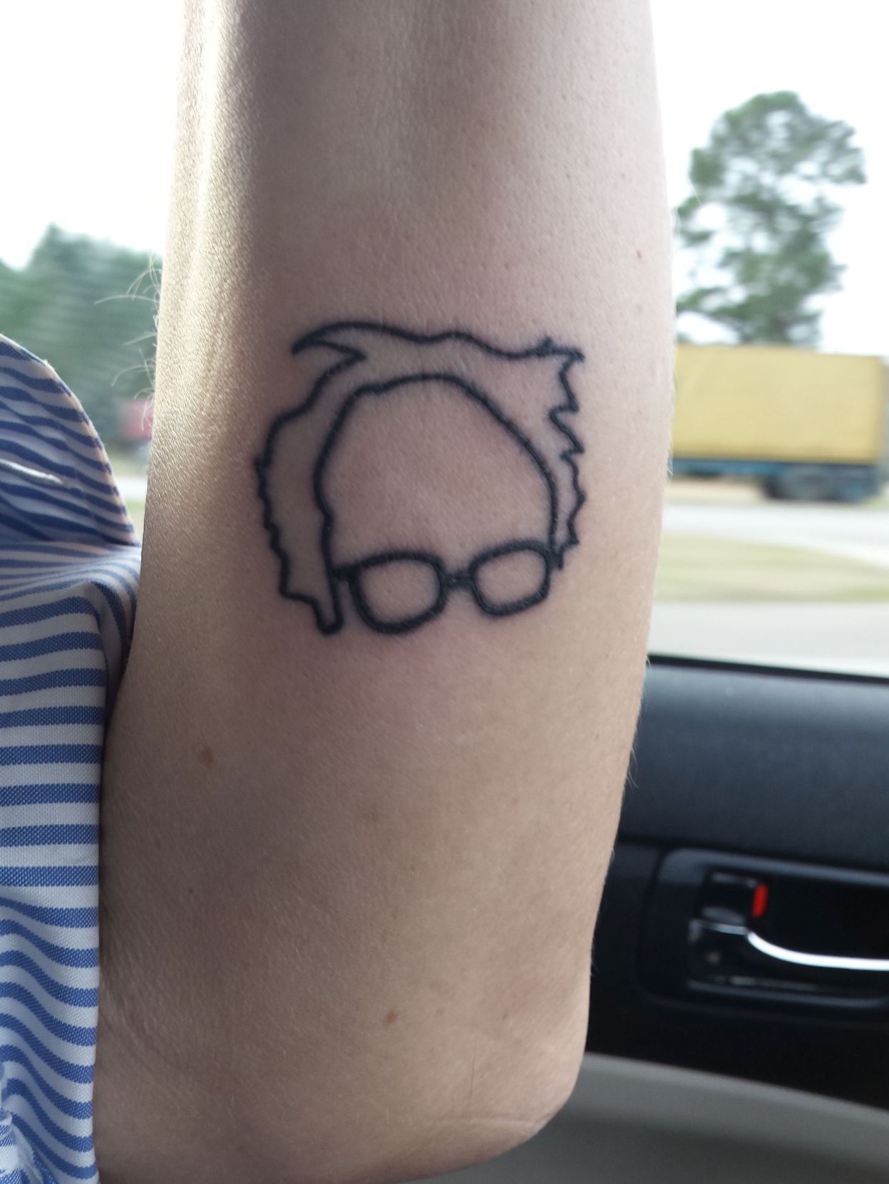 Really feeling the Bern: Democrat candidate gets Bernie Sanders tattoo